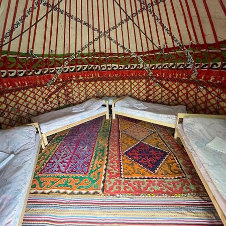 Jaichy Yurt Camp Hotel Kek-Say ภายนอก รูปภาพ