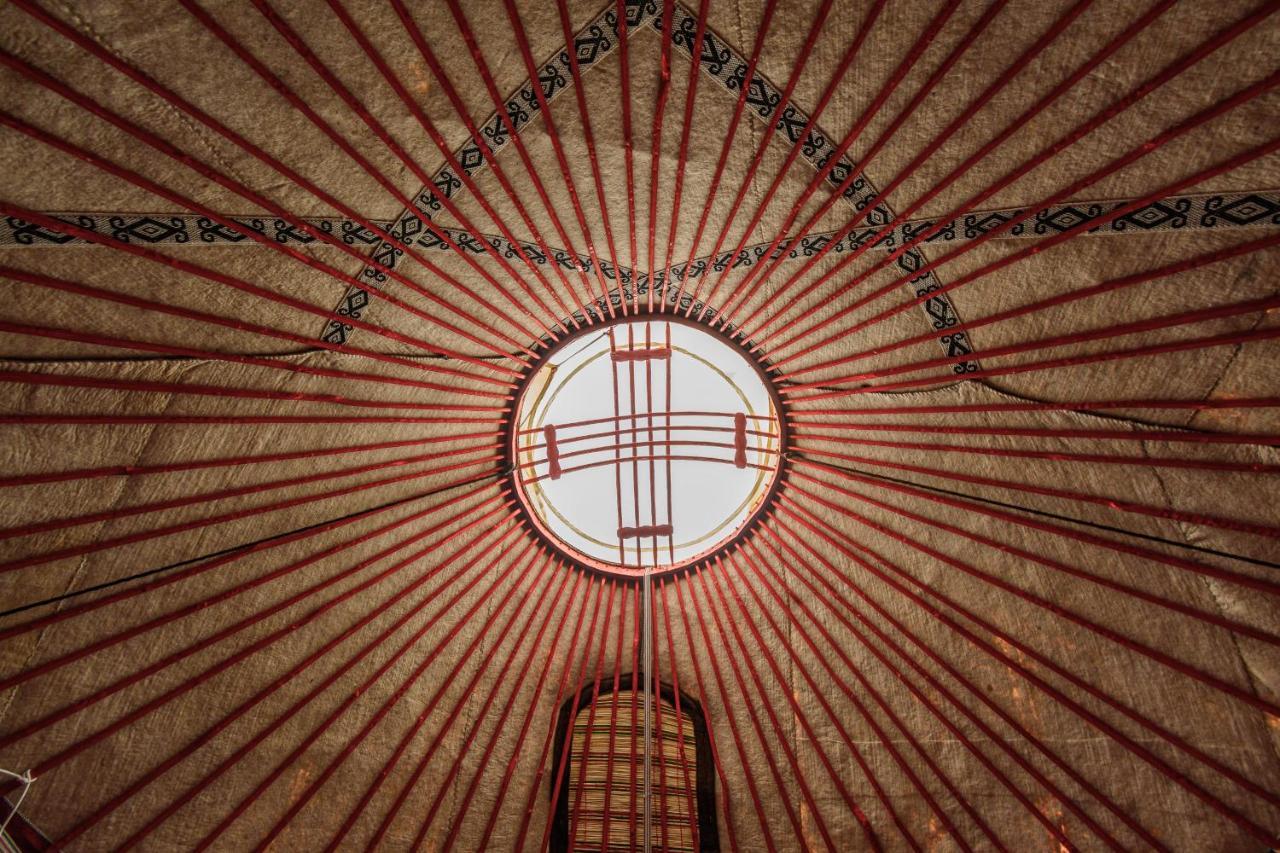 Jaichy Yurt Camp Hotel Kek-Say ภายนอก รูปภาพ